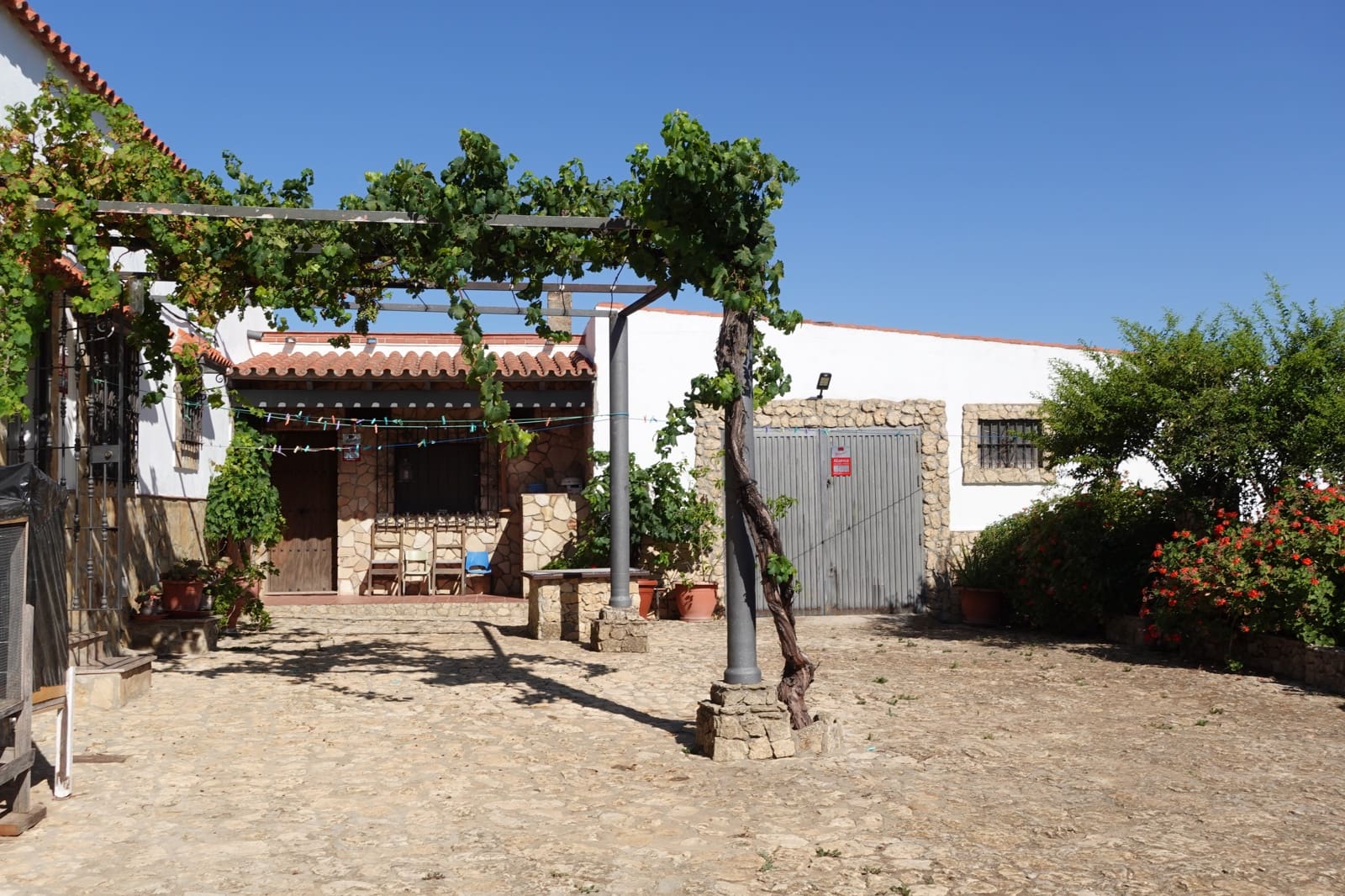 5 chambre Finca/Maison de Campagne à vendre à Benalup avec piscine garage - 525 000 € (Ref: 7712040)