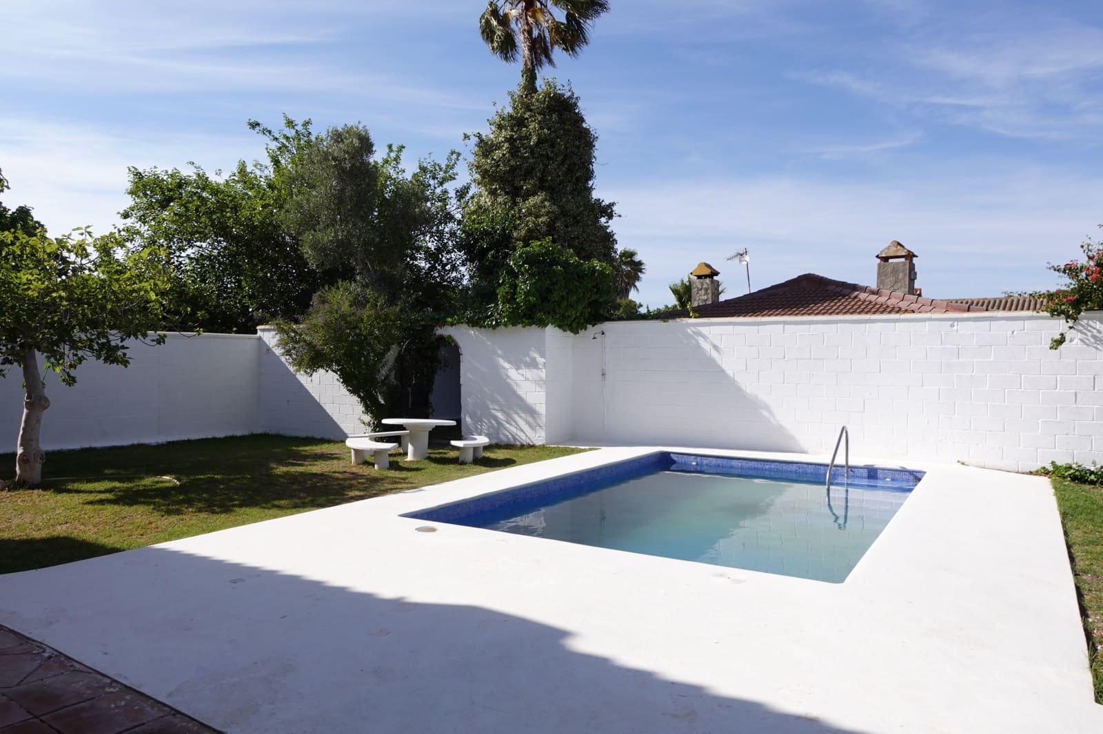 13 soveværelse Villa til salg i Chiclana de la Frontera med swimmingpool garage - € 580.000 (Ref: 8469056)