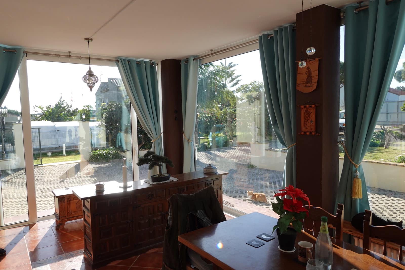 4 bedroom Villa for sale in La Barrosa with pool garage - € 450,000 (Ref: 8754813)