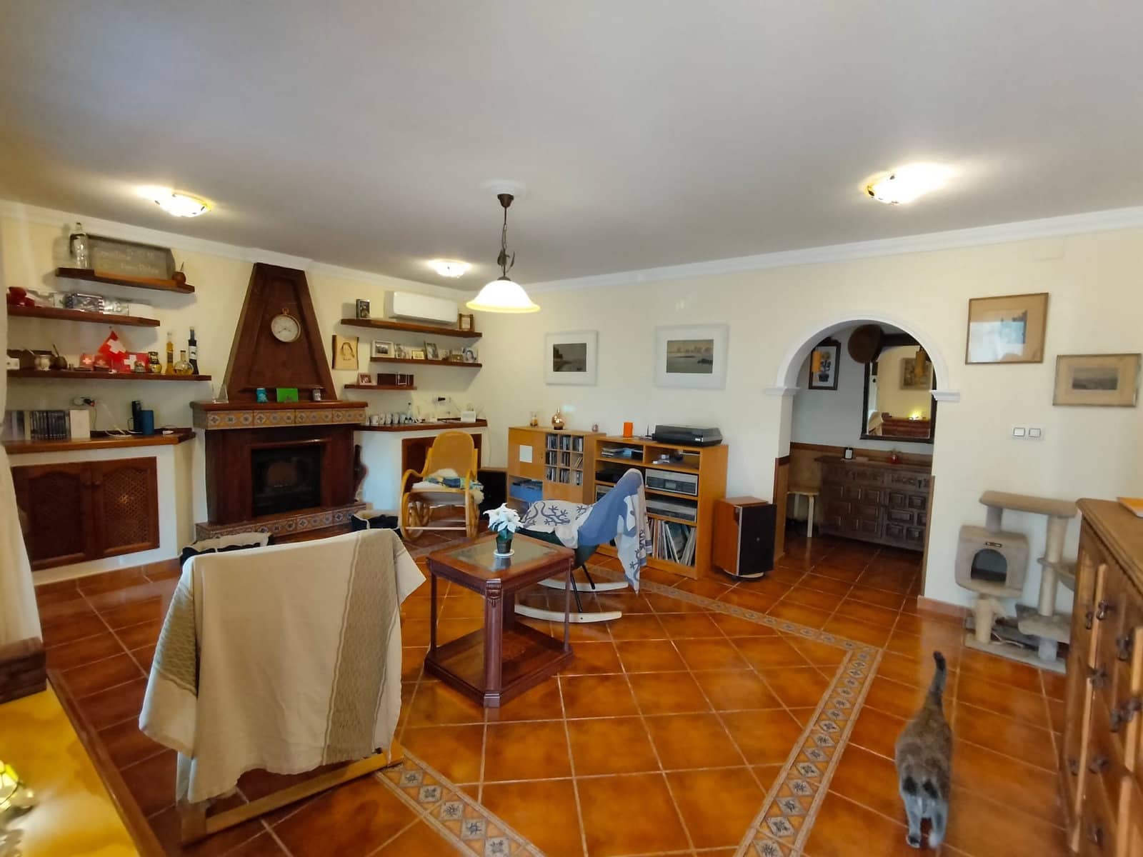 4 bedroom Villa for sale in La Barrosa with pool garage - € 450,000 (Ref: 8754813)