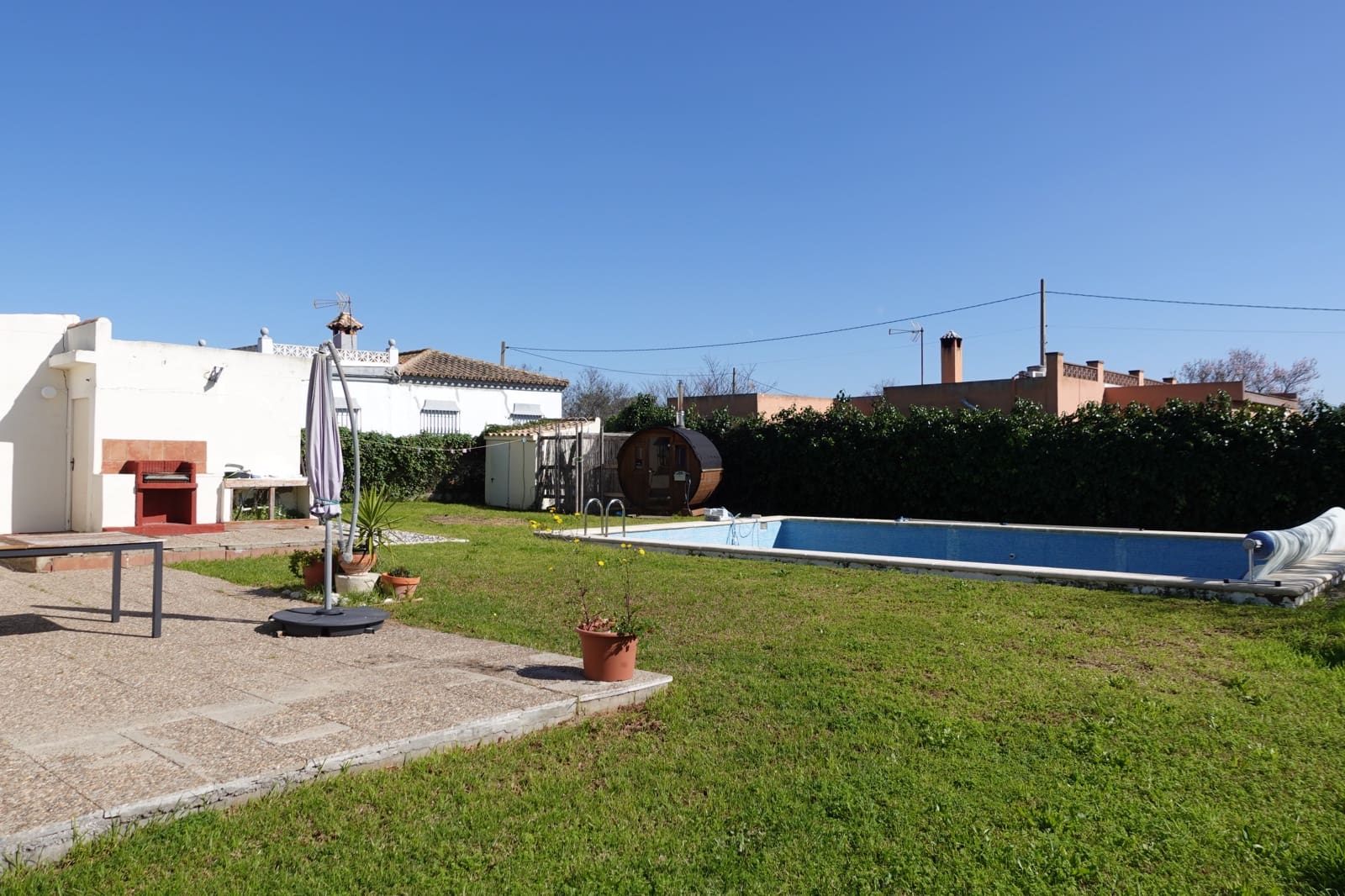 2 soveværelse Villa til salg i Chiclana de la Frontera med swimmingpool garage - € 174.000 (Ref: 8803847)