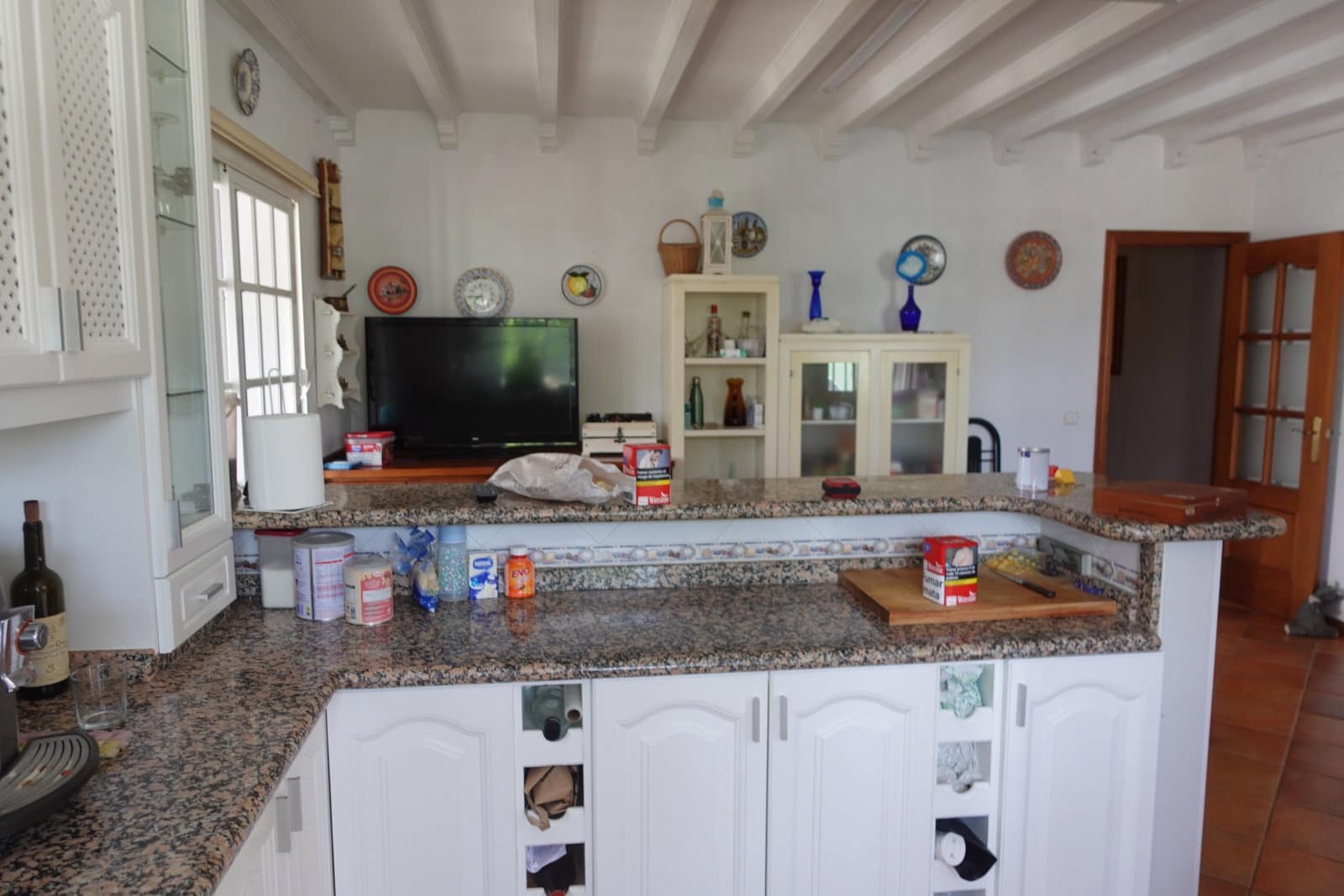 5 bedroom Villa for sale in Chiclana de la Frontera with garage - € 390,000 (Ref: 8969408)