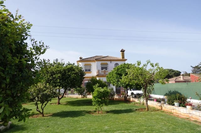 5 chambre Villa/Maison à vendre à Chiclana de la Frontera avec garage - 390 000 € (Ref: 8969408)
