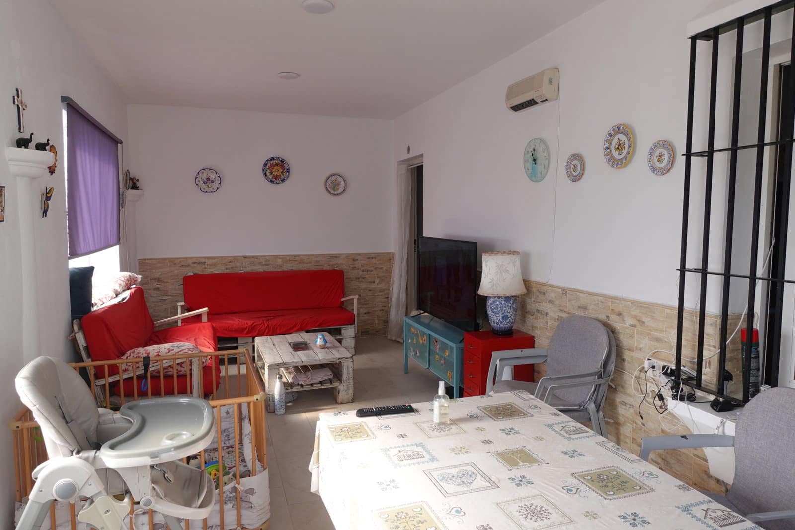 5 bedroom Villa for sale in Chiclana de la Frontera with garage - € 390,000 (Ref: 8969408)
