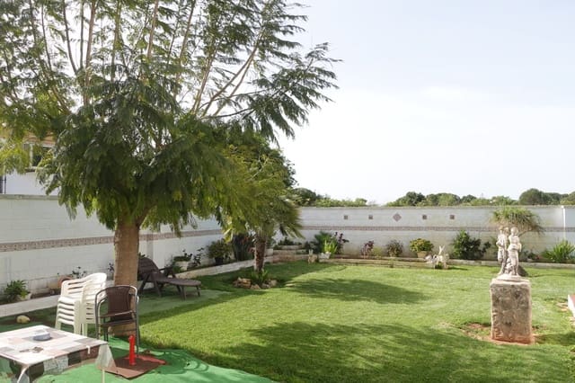 5 chambre Villa/Maison à vendre à Chiclana de la Frontera avec garage - 390 000 € (Ref: 8969408)