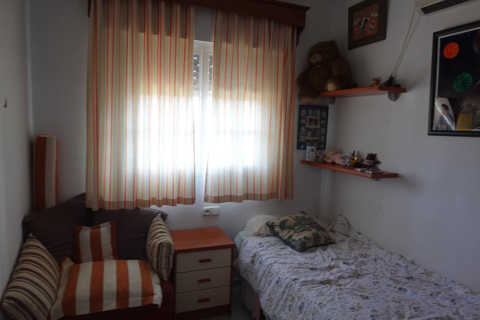 5 bedroom Villa for sale in Chiclana de la Frontera with garage - € 390,000 (Ref: 8969408)