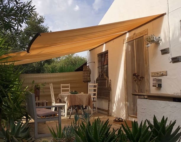 4 soveværelse Finca/Landehus til salg i Chiclana de la Frontera med garage - € 345.000 (Ref: 9211408)