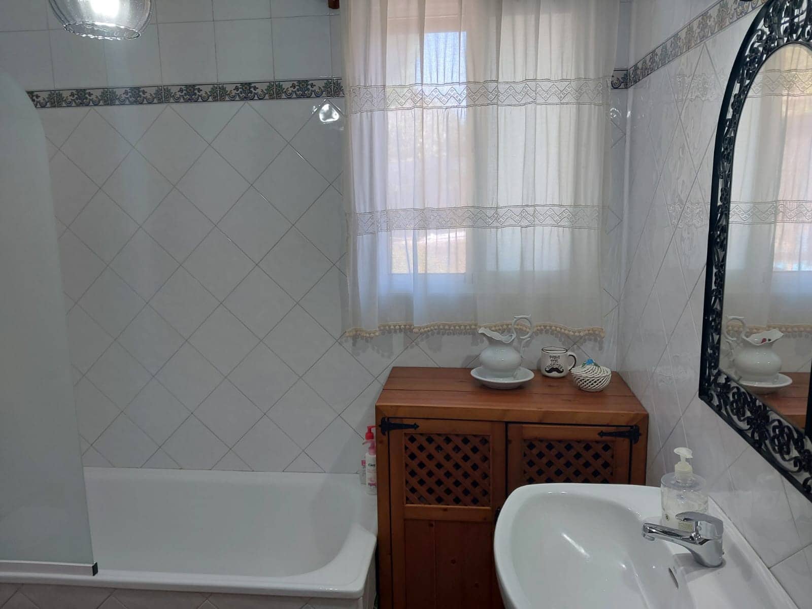 2 bedroom Finca/Country House for sale in Chiclana de la Frontera with pool garage - € 225,000 (Ref: 9378370)