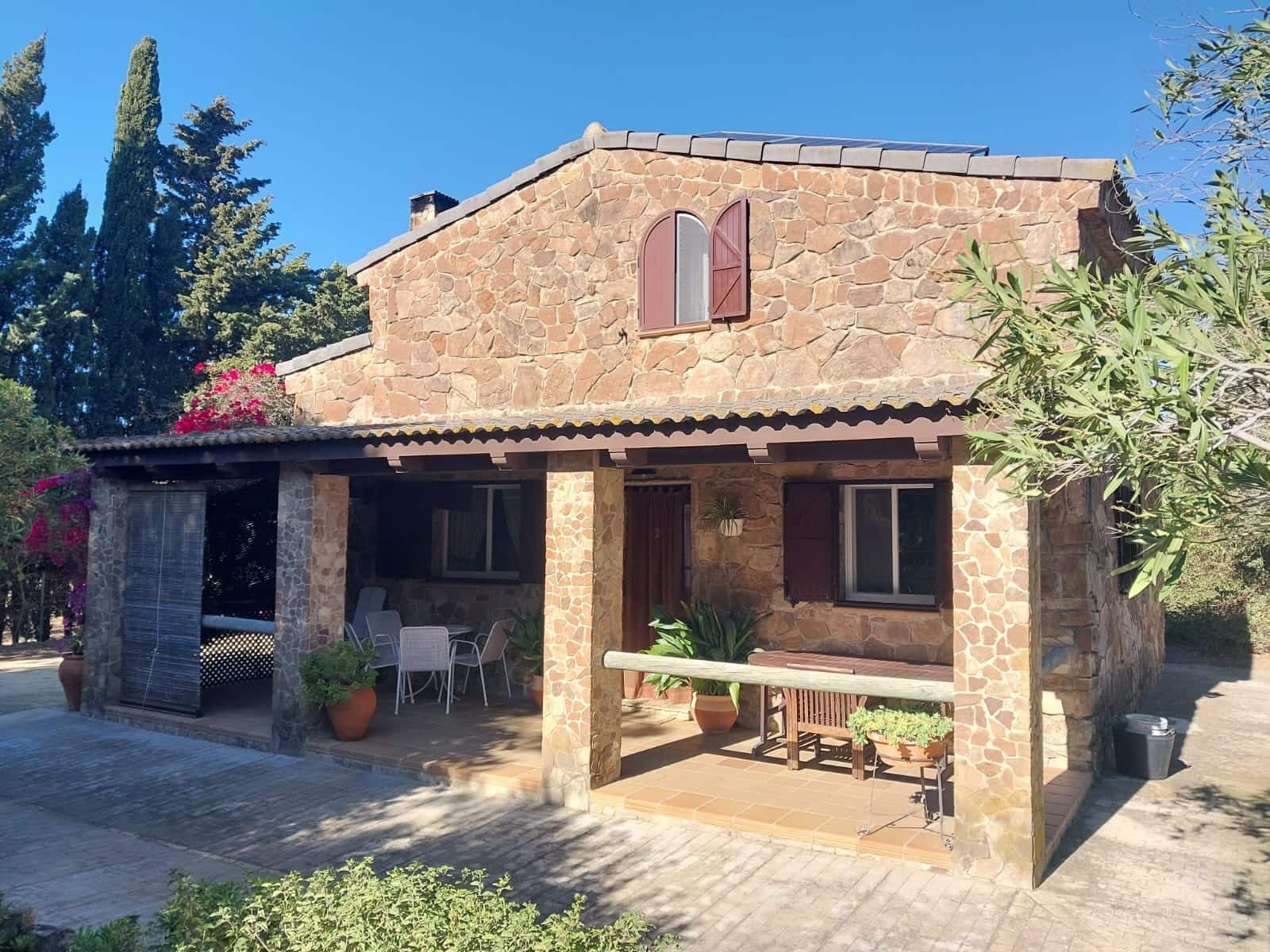 2 bedroom Finca/Country House for sale in Chiclana de la Frontera with pool garage - € 225,000 (Ref: 9378370)