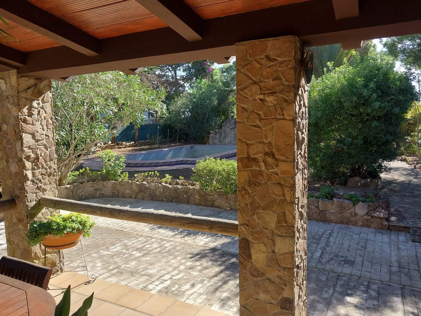 2 bedroom Finca/Country House for sale in Chiclana de la Frontera with pool garage - € 225,000 (Ref: 9378370)