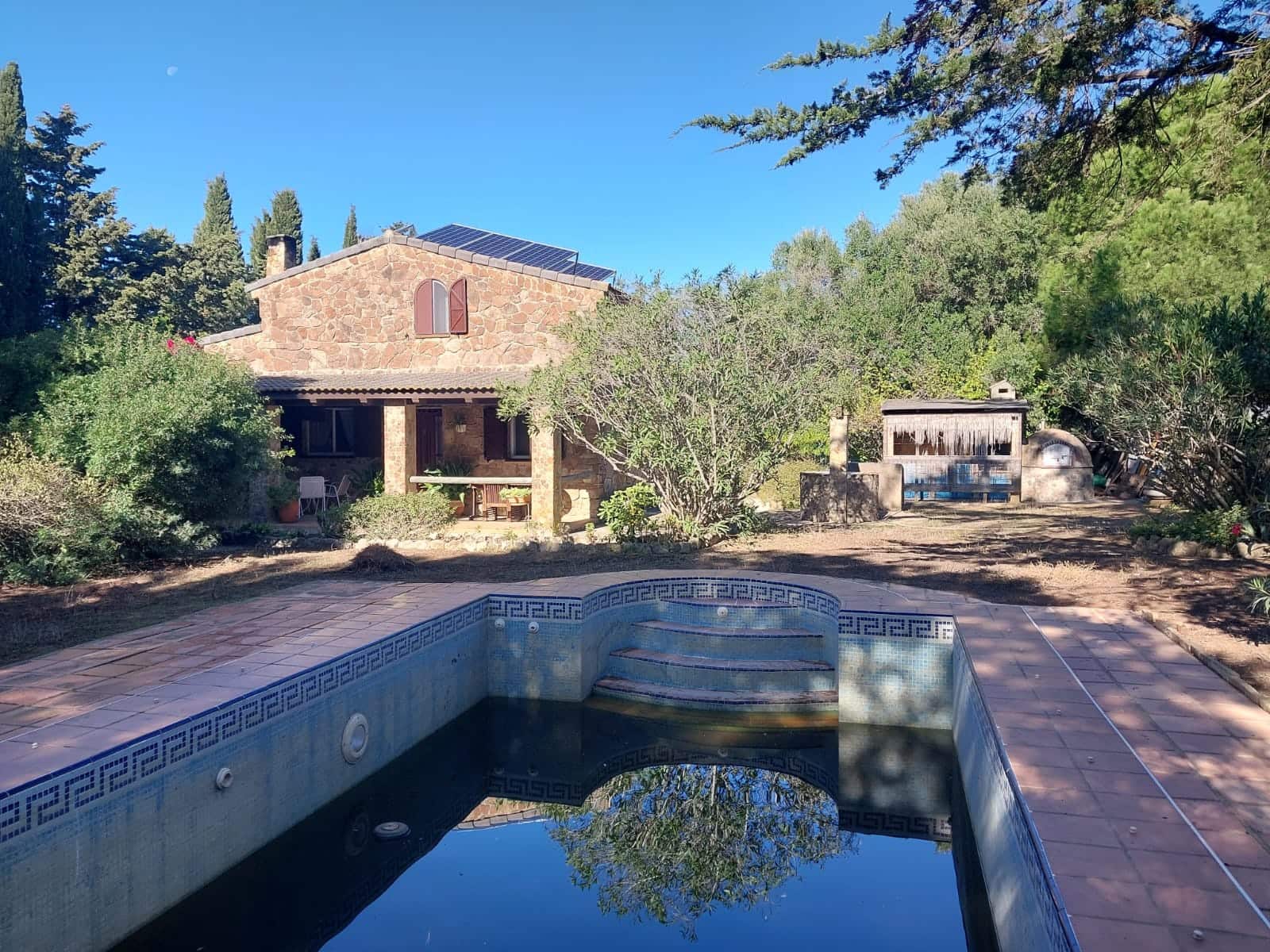 2 bedroom Finca/Country House for sale in Chiclana de la Frontera with pool garage - € 225,000 (Ref: 9378370)