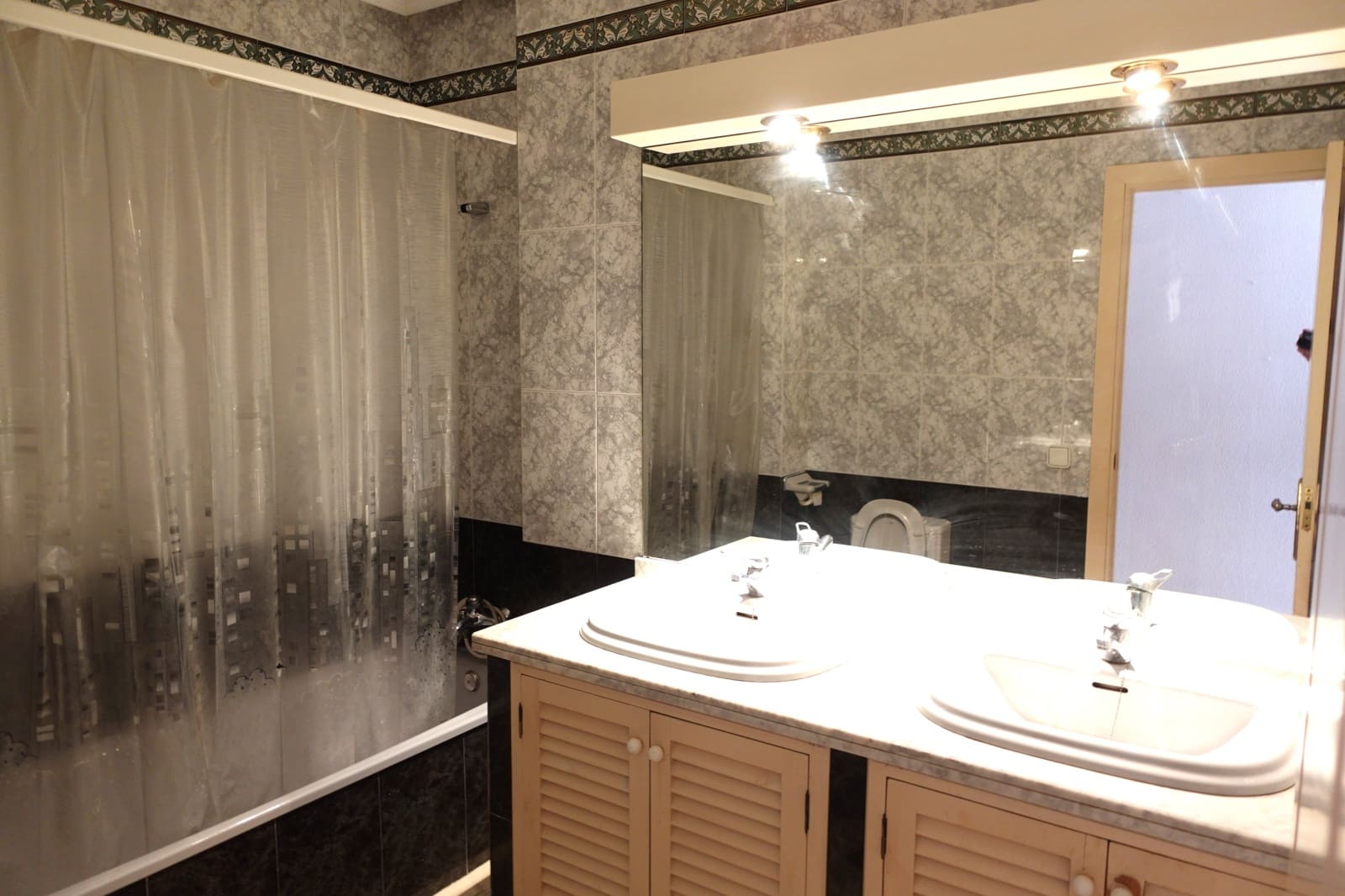 4 sovrum Lägenhet till salu i Chiclana de la Frontera med garage - 199 000 € (Ref: 9379658)