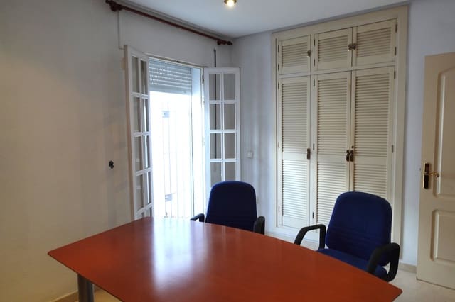 4 soverom Leilighet til salgs i Chiclana de la Frontera med garasje - € 199 000 (Ref: 9379658)