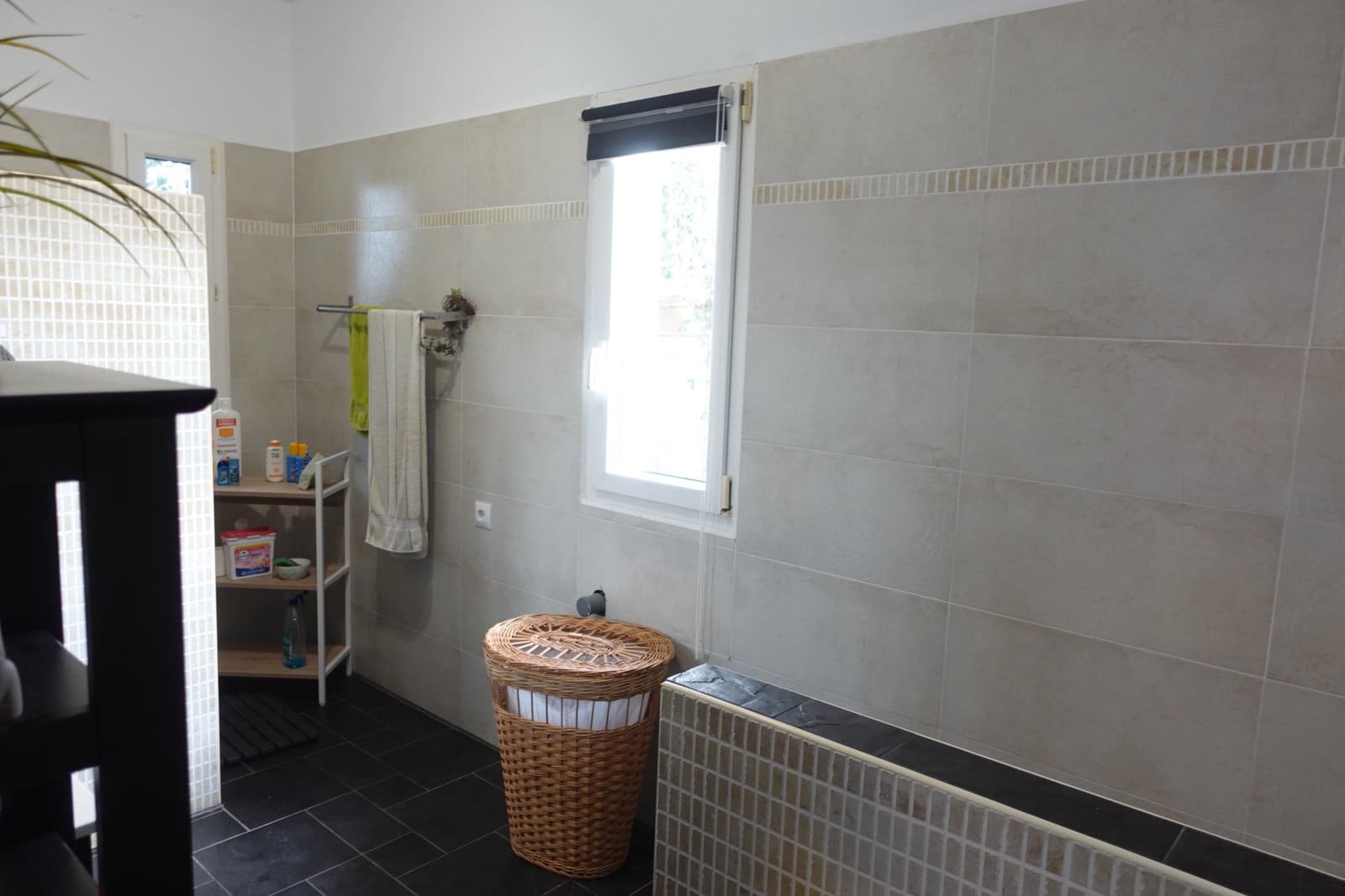 5 bedroom Finca/Country House for sale in Chiclana de la Frontera with garage - € 299,000 (Ref: 9532419)