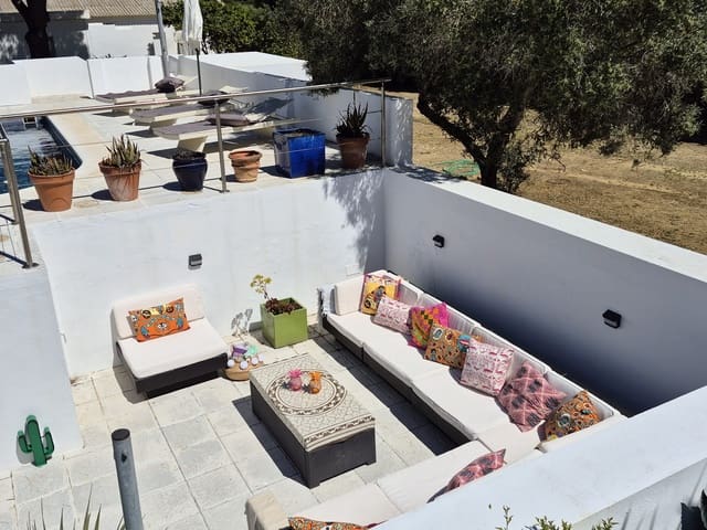 4 soverom Finca/Herregård til salgs i Chiclana de la Frontera med svømmebasseng garasje - € 525 000 (Ref: 9752351)