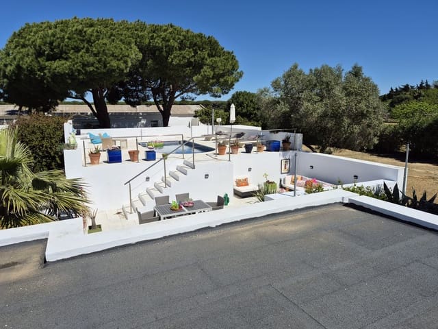 4 soverom Finca/Herregård til salgs i Chiclana de la Frontera med svømmebasseng garasje - € 525 000 (Ref: 9752351)