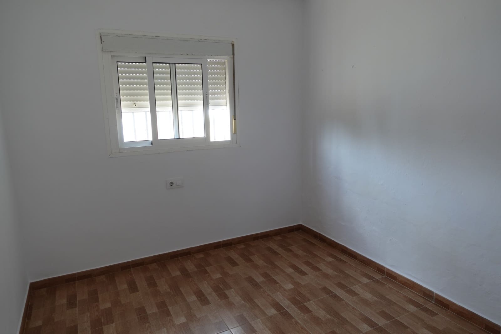 3 soverom Finca/Herregård til salgs i Chiclana de la Frontera med svømmebasseng garasje - € 240 000 (Ref: 9805399)