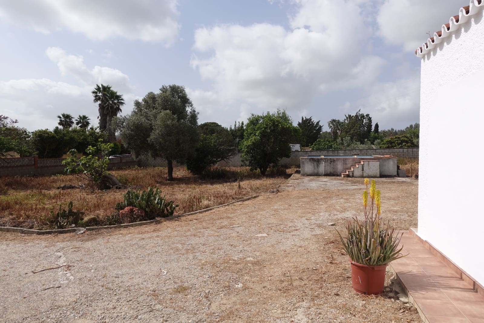 3 soverom Finca/Herregård til salgs i Chiclana de la Frontera med svømmebasseng garasje - € 240 000 (Ref: 9805399)