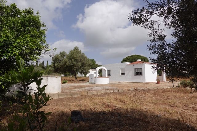 3 soveværelse Finca/Landehus til salg i Chiclana de la Frontera med swimmingpool garage - € 240.000 (Ref: 9805399)