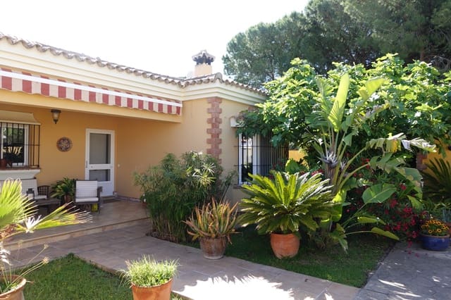 3 sypialnia Willa na sprzedaż w Chiclana de la Frontera z basenem garażem - 299 000 € (Ref: 9847832)