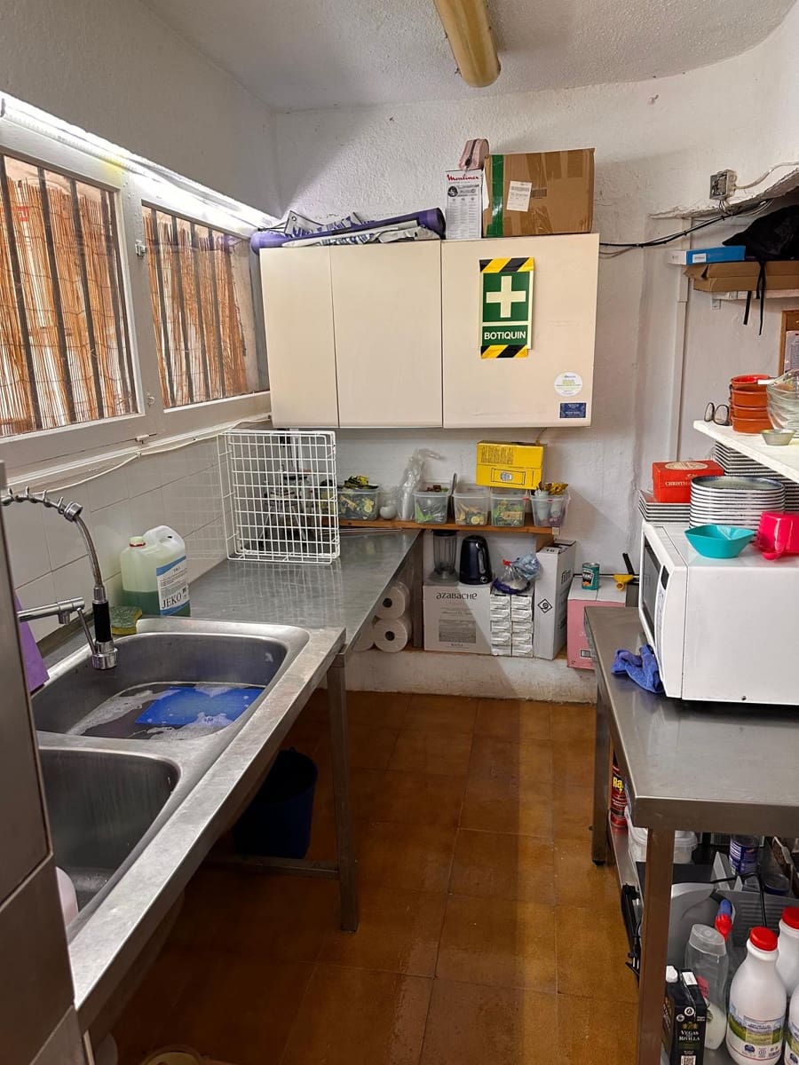 Restaurante/Bar para venda em Pollensa / Pollenca com piscina garagem - 695 000 € (Ref: 9793053)