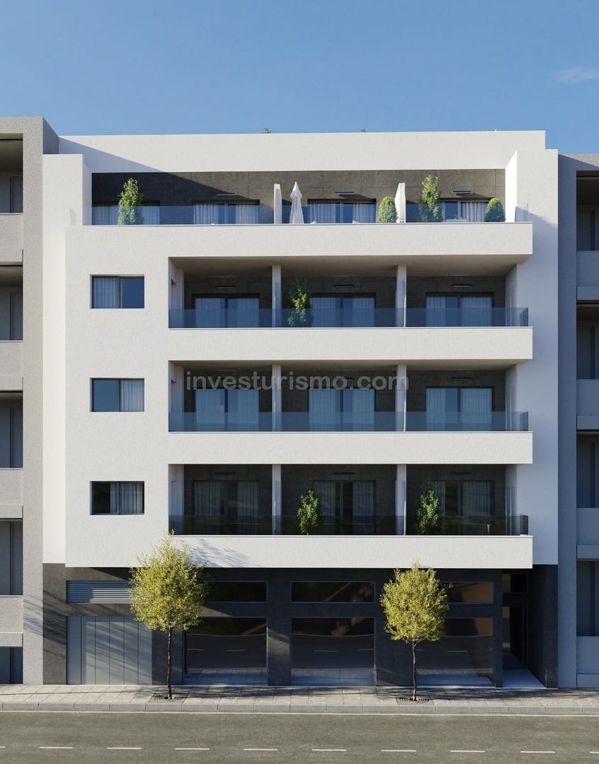 3 sovrum Lägenhet till salu i Torrevieja med pool garage - 299 000 € (Ref: 10180890)