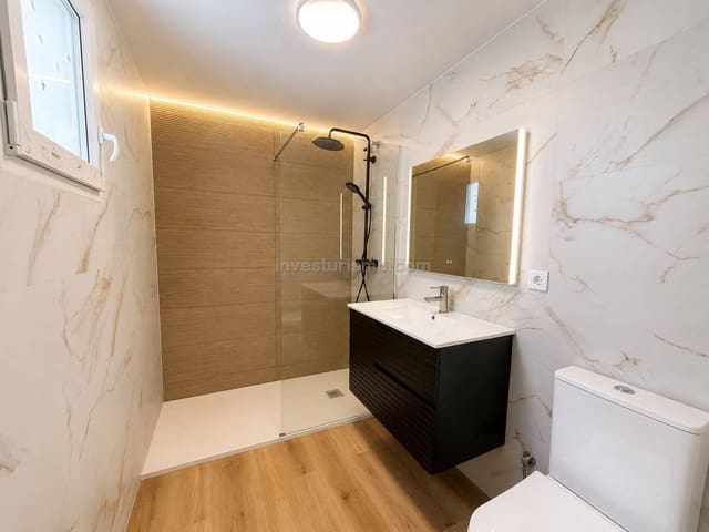 Adosado de 3 habitaciones en Los Balcones - Los Altos, Torrevieja en venta con piscina - 239.000 € (Ref: 10185418)