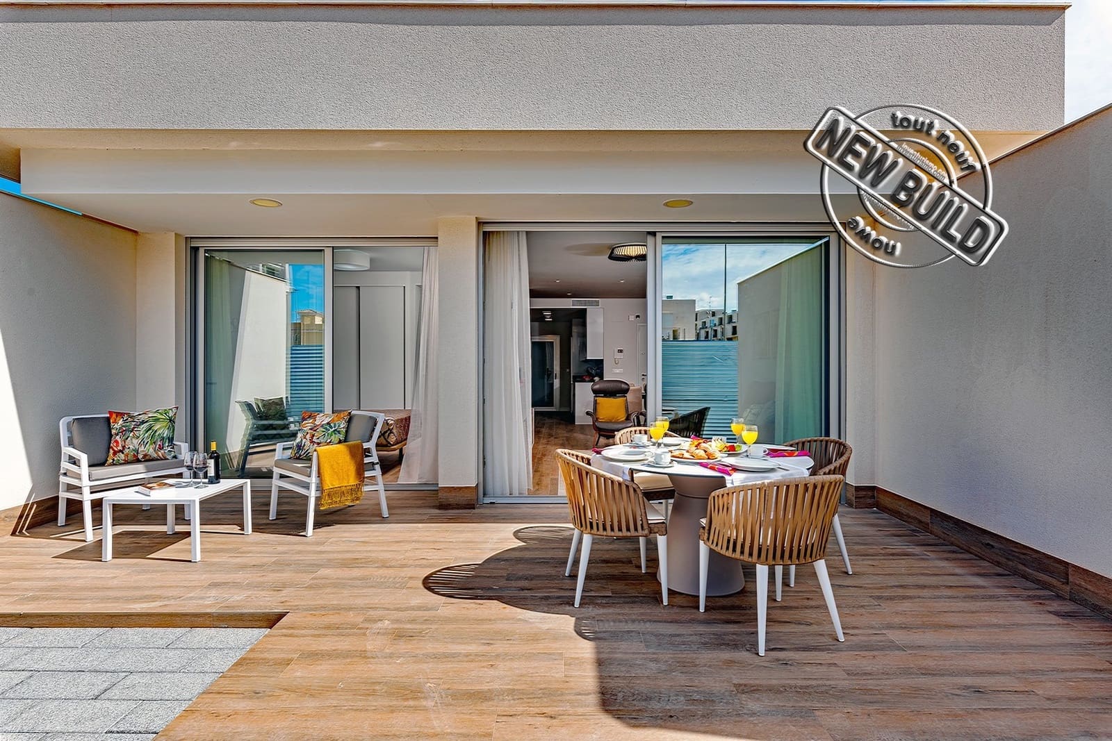 Beach Apartment for sale in Orihuela Costa with pool garage - € 229,800 (Ref: 7508337)