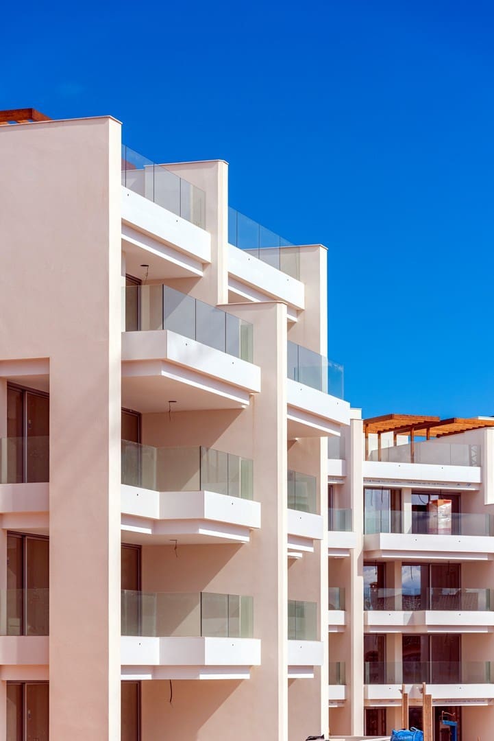 Beach Apartment for sale in Orihuela Costa with pool garage - € 229,800 (Ref: 7508337)