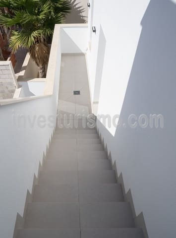 3 slaapkamer Villa te koop in Lomas de Cabo Roig - Los Dolses, Orihuela met zwembad garage - € 365.000 (Ref: 7722057)