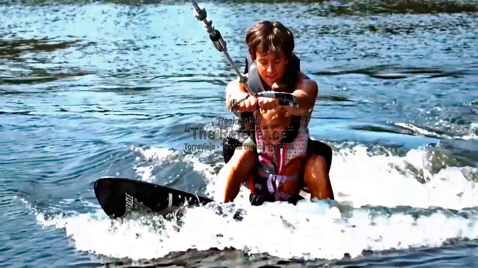 1 soveværelse Strandlejlighed til salg i Torrevieja med swimmingpool - € 209.350 (Ref: 8527809)