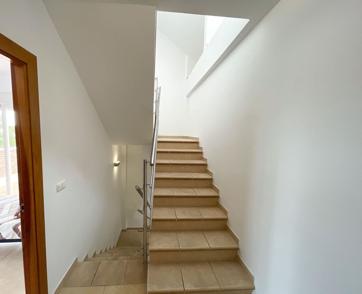 3 soveværelse Semi-Rækkehus til salg i Benalmadena med swimmingpool garage - € 830.000 (Ref: 9640508)