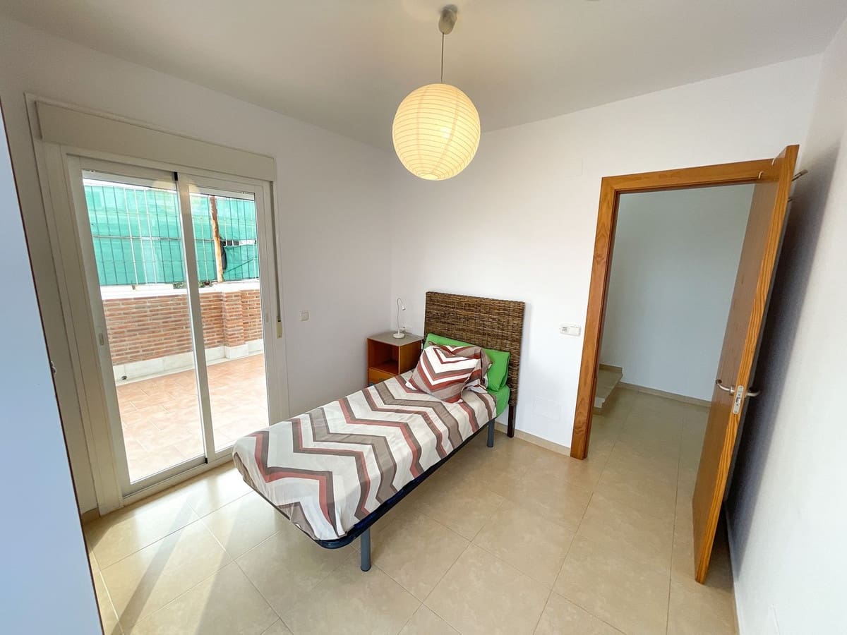 3 soveværelse Semi-Rækkehus til salg i Benalmadena med swimmingpool garage - € 830.000 (Ref: 9640508)