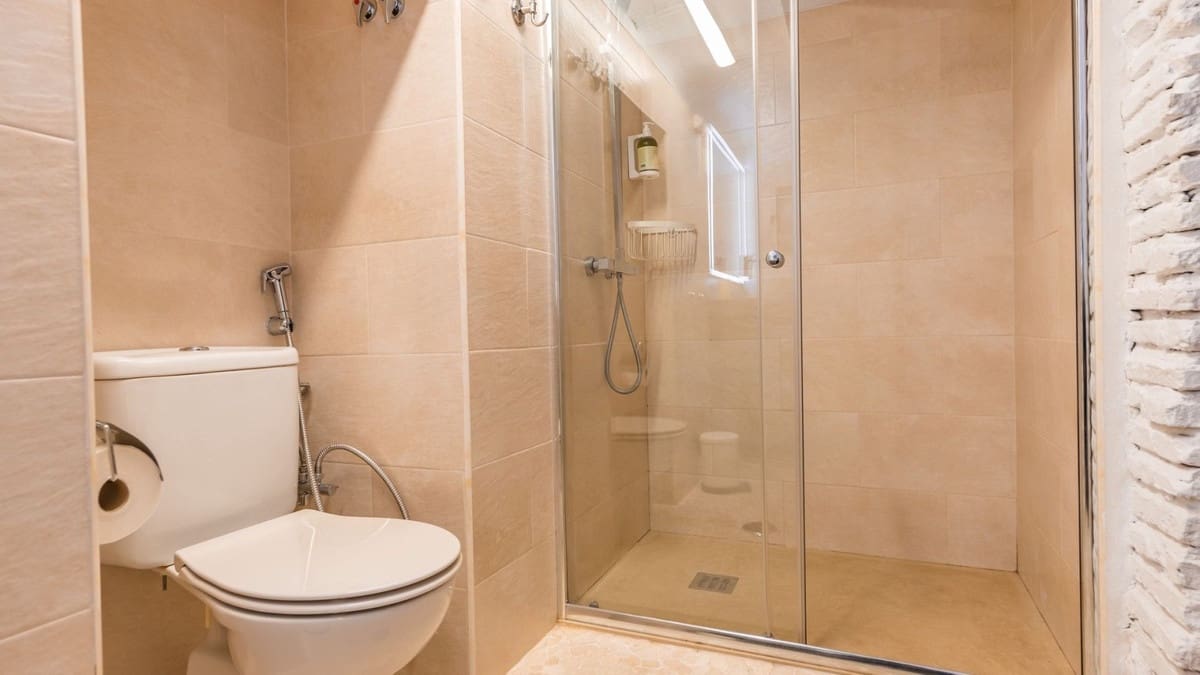 6 sypialnia Willa na sprzedaż w Torremolinos z basenem - 1 200 000 € (Ref: 9640509)