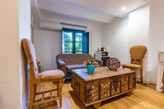 6 sypialnia Willa na sprzedaż w Torremolinos z basenem - 1 200 000 € (Ref: 9640509)