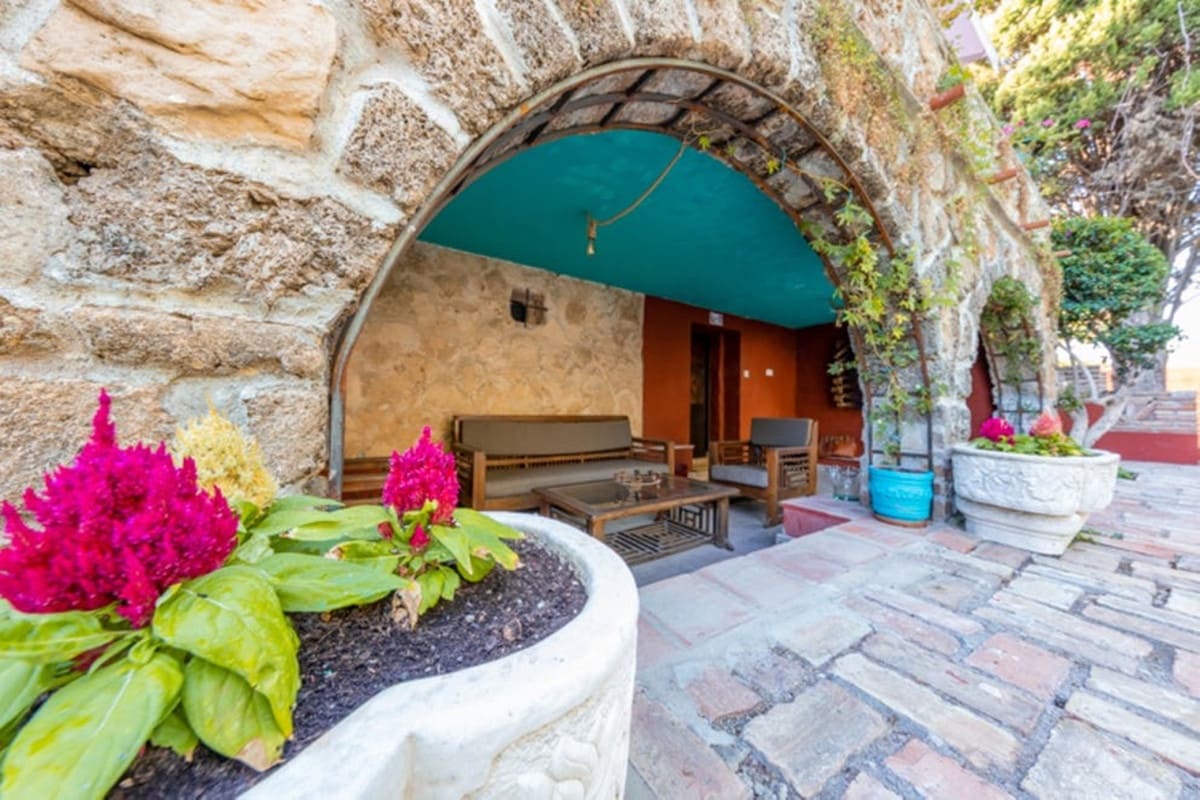 6 sypialnia Willa na sprzedaż w Torremolinos z basenem - 1 200 000 € (Ref: 9640509)