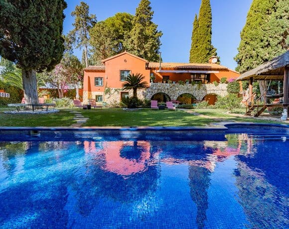 6 makuuhuone Omakotitalo myytävänä paikassa Torremolinos mukana uima-altaan 
autotalli - 990 000 € (Ref: 9640509)