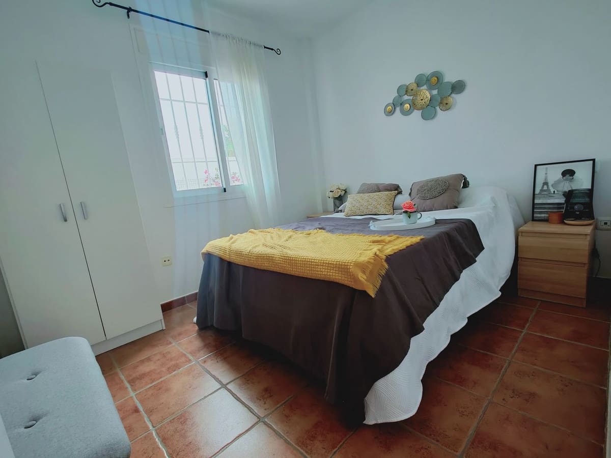 5 soveværelse Villa til salg i Torrequebrada med swimmingpool garage - € 870.000 (Ref: 9640512)