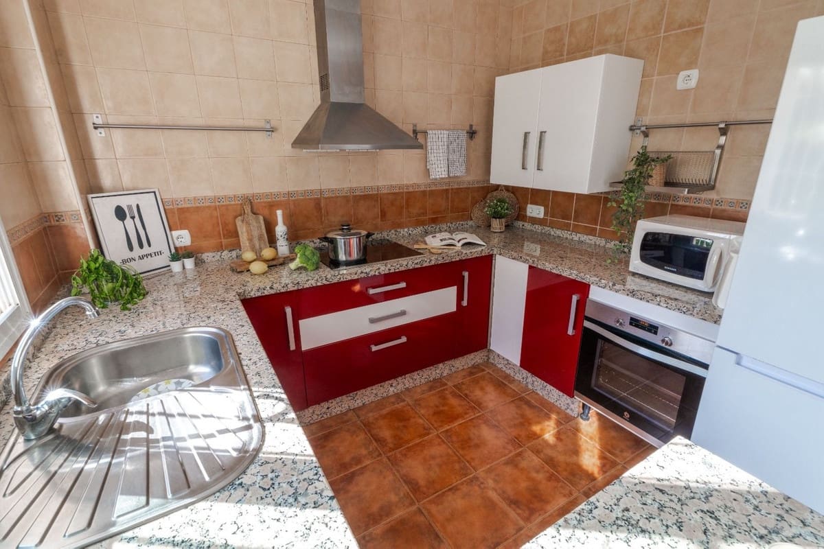 5 soveværelse Villa til salg i Torrequebrada med swimmingpool garage - € 870.000 (Ref: 9640512)