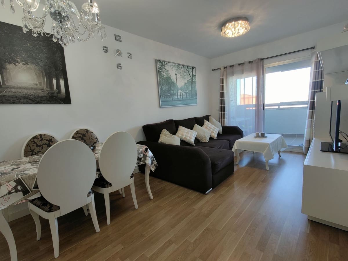 2 quarto Penthouse para arrendar em Fuengirola com piscina garagem - 1 450 € (Ref: 9640513)