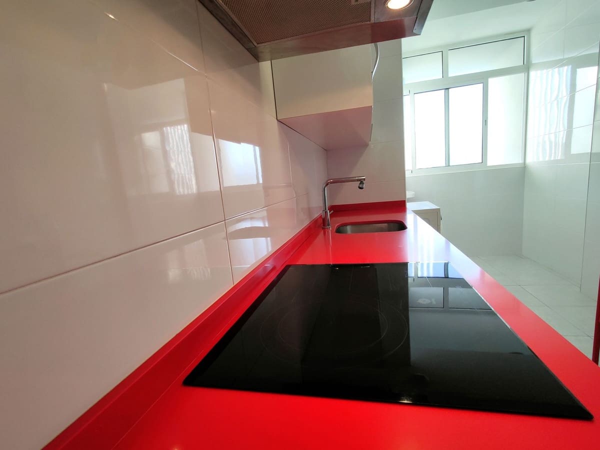 2 quarto Penthouse para arrendar em Fuengirola com piscina garagem - 1 450 € (Ref: 9640513)