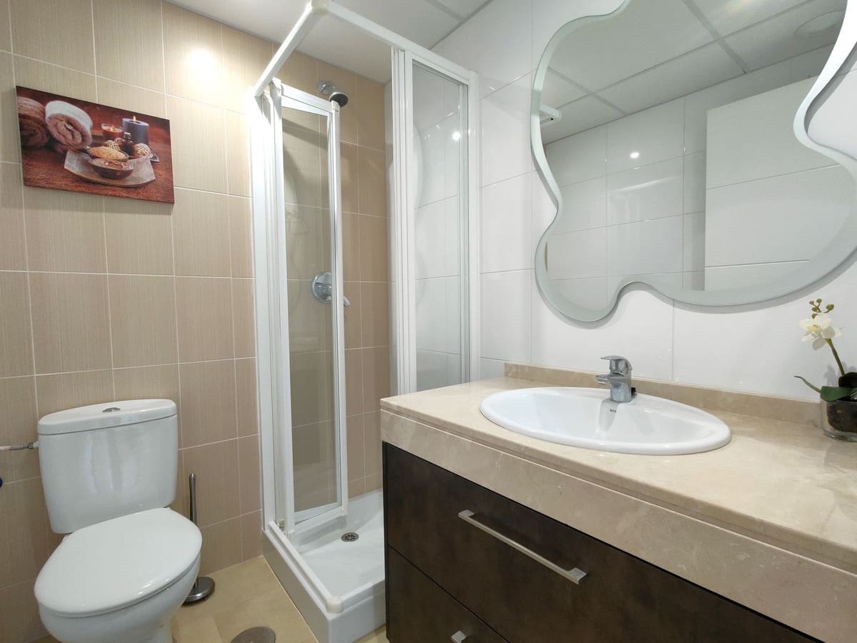 2 quarto Penthouse para arrendar em Fuengirola com piscina garagem - 1 450 € (Ref: 9640513)