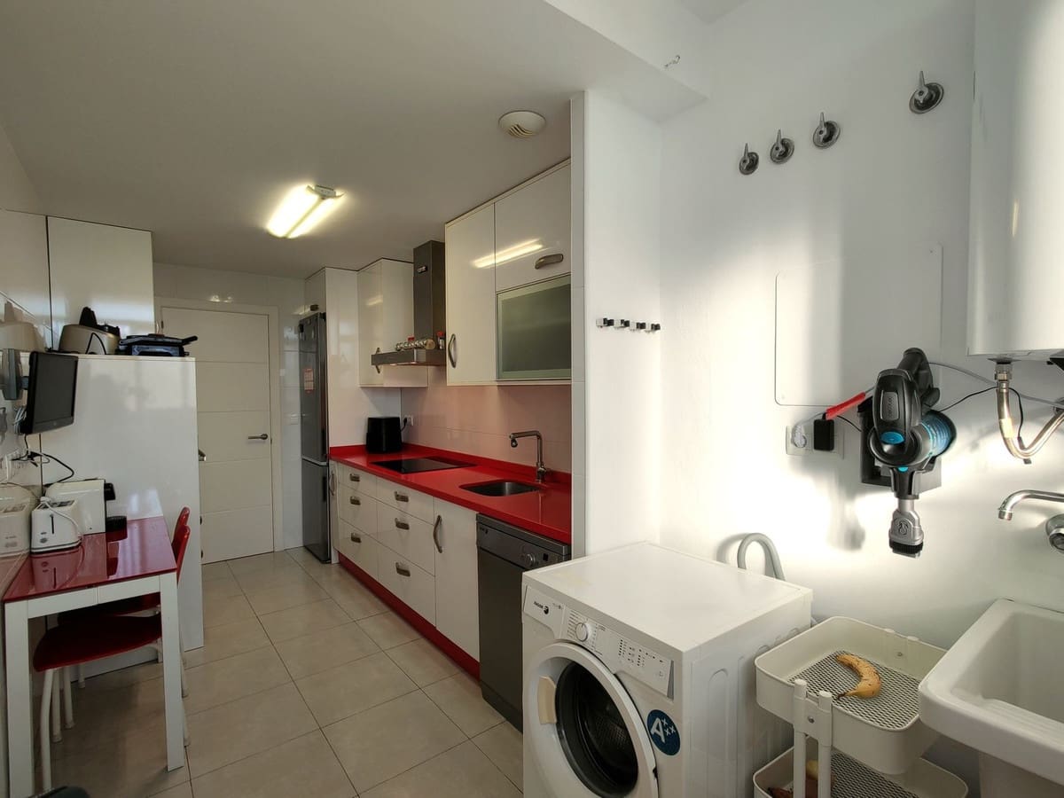 2 quarto Penthouse para arrendar em Fuengirola com piscina garagem - 1 450 € (Ref: 9640513)