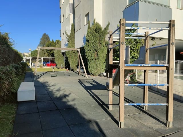 2 quarto Penthouse para arrendar em Fuengirola com piscina garagem - 1 450 € (Ref: 9640513)