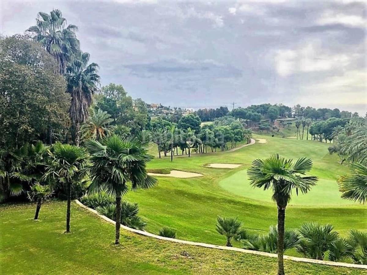 2 soveværelse Lejlighed til leje i Benalmadena med garage - € 1.100 (Ref: 9640514)