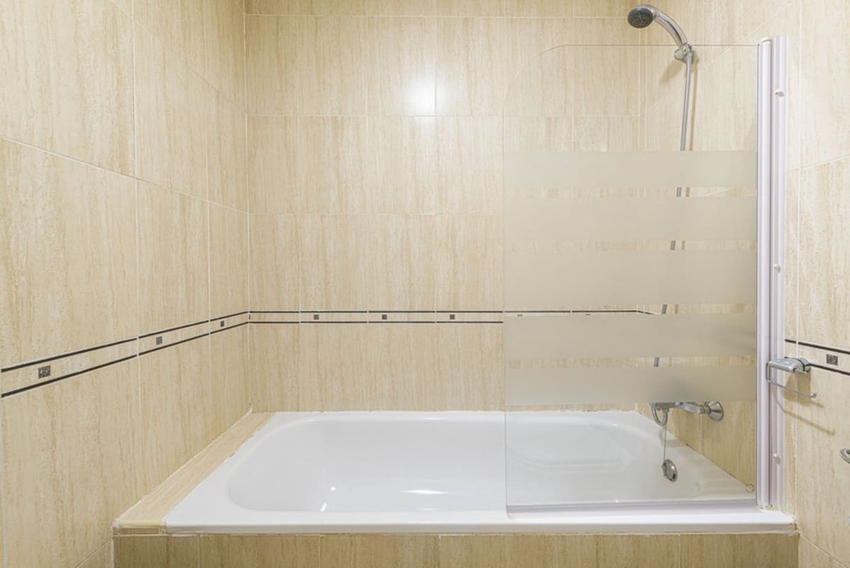 2 quarto Apartamento para arrendar em Rincon de la Victoria com garagem - 1 200 € (Ref: 9640515)