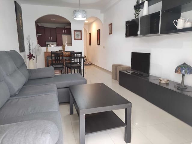 2 quarto Apartamento para arrendar em Rincón de la Victoria com garagem - 1 200 € (Ref: 9640515)