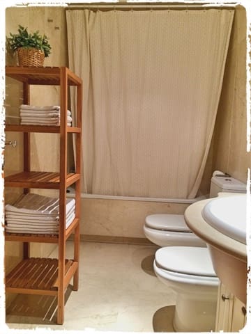 1 soveværelse Lejlighed til leje i Benalmádena med swimmingpool garage - € 1.000 (Ref: 9640516)