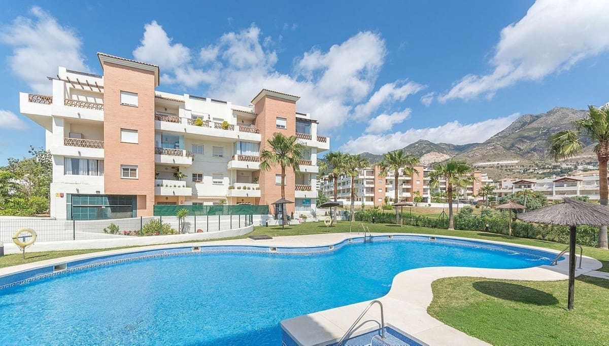 1 soveværelse Lejlighed til leje i Benalmadena med swimmingpool garage - € 1.000 (Ref: 9640516)