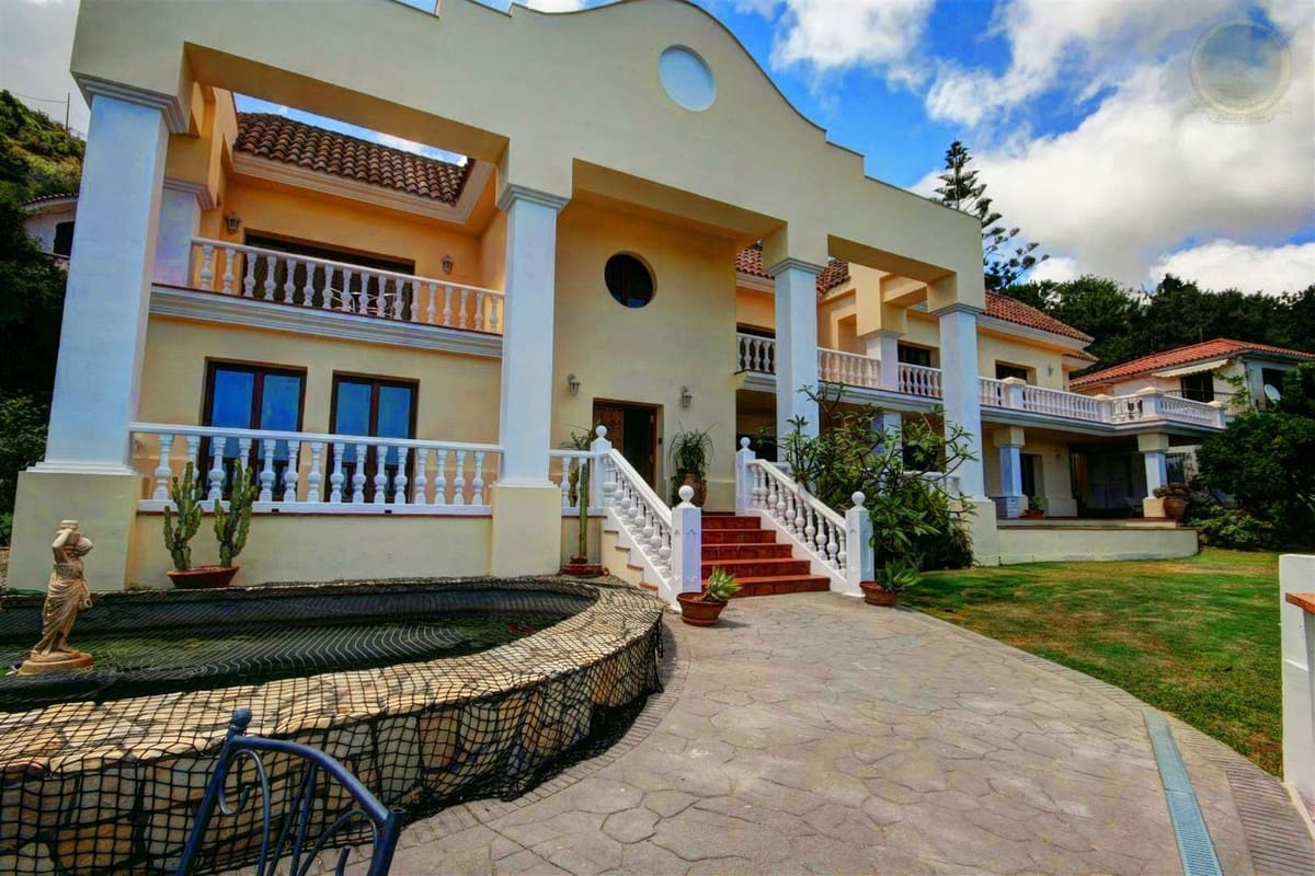 10 sypialnia Willa na sprzedaż w Benalmadena z basenem - 3 000 000 € (Ref: 9640521)